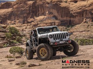 Jeep Wrangler JL Arcus Front Bumper w/ Winch Tray & Tow Hooks